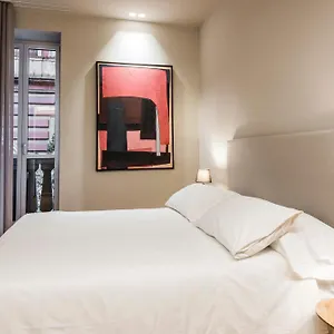 https://ferrini-home-piazza-trento.sicilyhotelsitaly.net